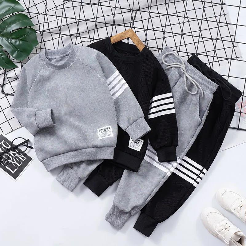 Fashionable Sports Two-piece Set